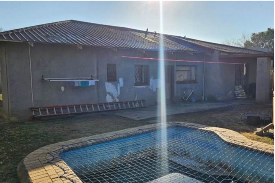 3 Bedroom Property for Sale in Raceview Gauteng