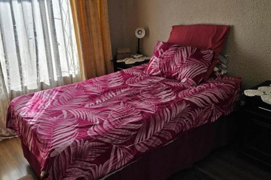 3 Bedroom Property for Sale in Raceview Gauteng