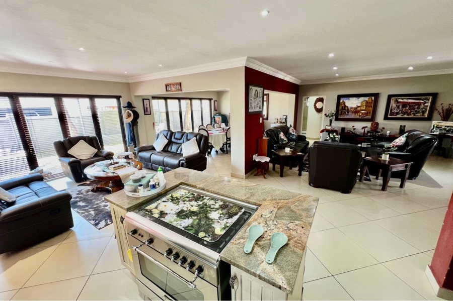 4 Bedroom Property for Sale in Eldo Meadows Gauteng