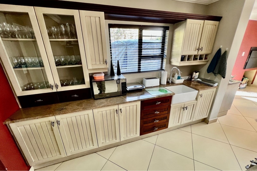 4 Bedroom Property for Sale in Eldo Meadows Gauteng