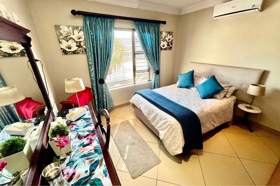 4 Bedroom Property for Sale in Eldo Meadows Gauteng