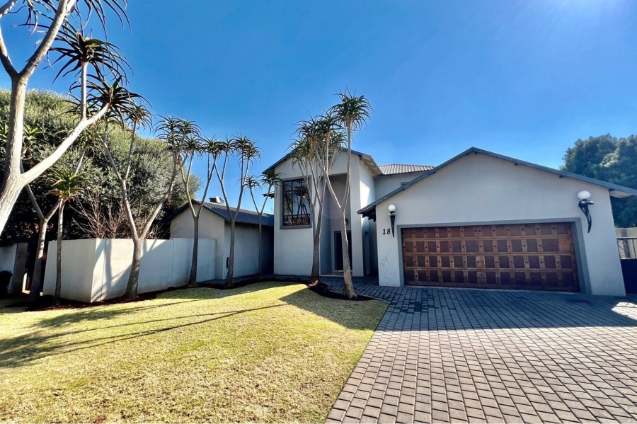 4 Bedroom Property for Sale in Eldo Meadows Gauteng