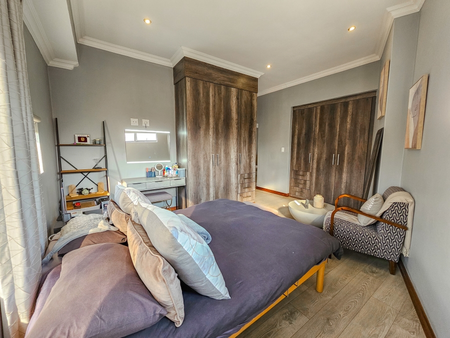 To Let 3 Bedroom Property for Rent in Midstream Meadows Gauteng
