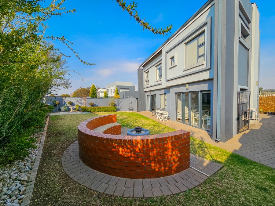 To Let 3 Bedroom Property for Rent in Midstream Meadows Gauteng