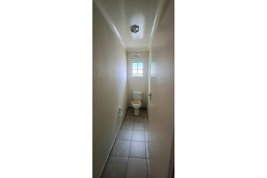 To Let 4 Bedroom Property for Rent in Leopard