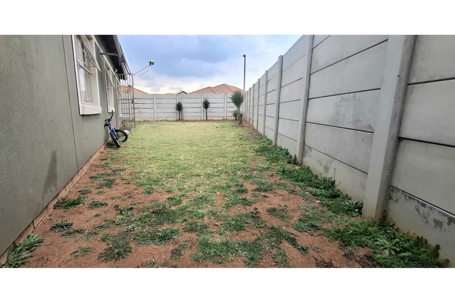 To Let 4 Bedroom Property for Rent in Leopard