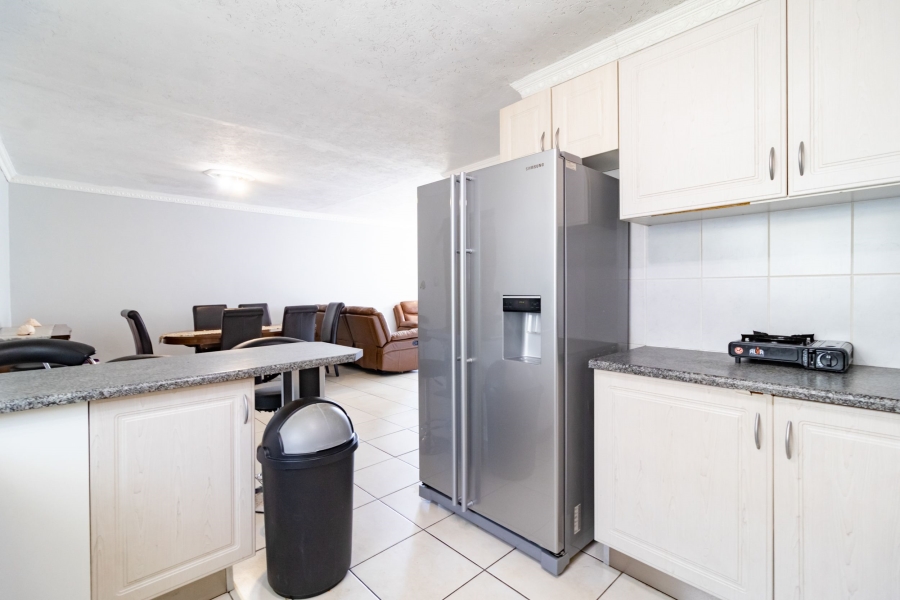 3 Bedroom Property for Sale in Elandspark Gauteng