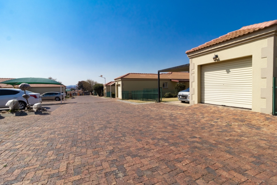 3 Bedroom Property for Sale in Elandspark Gauteng