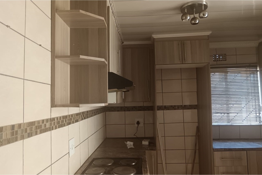 3 Bedroom Property for Sale in Ormonde Gauteng