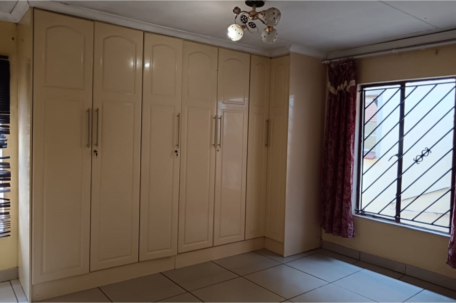 3 Bedroom Property for Sale in Ormonde Gauteng
