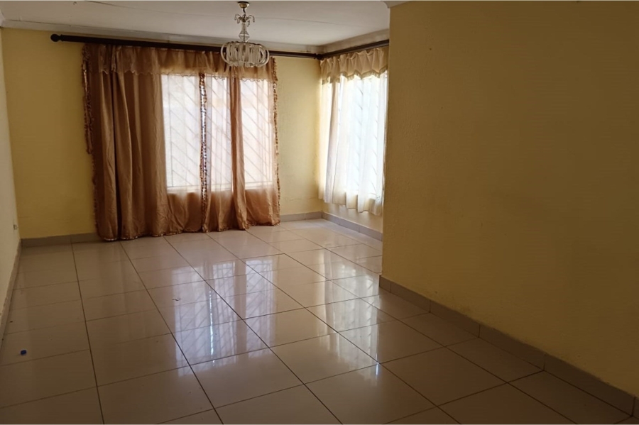 3 Bedroom Property for Sale in Ormonde Gauteng