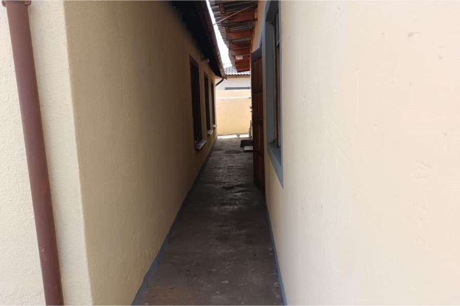 3 Bedroom Property for Sale in Ormonde Gauteng