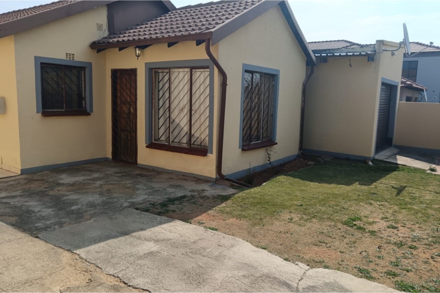 3 Bedroom Property for Sale in Ormonde Gauteng