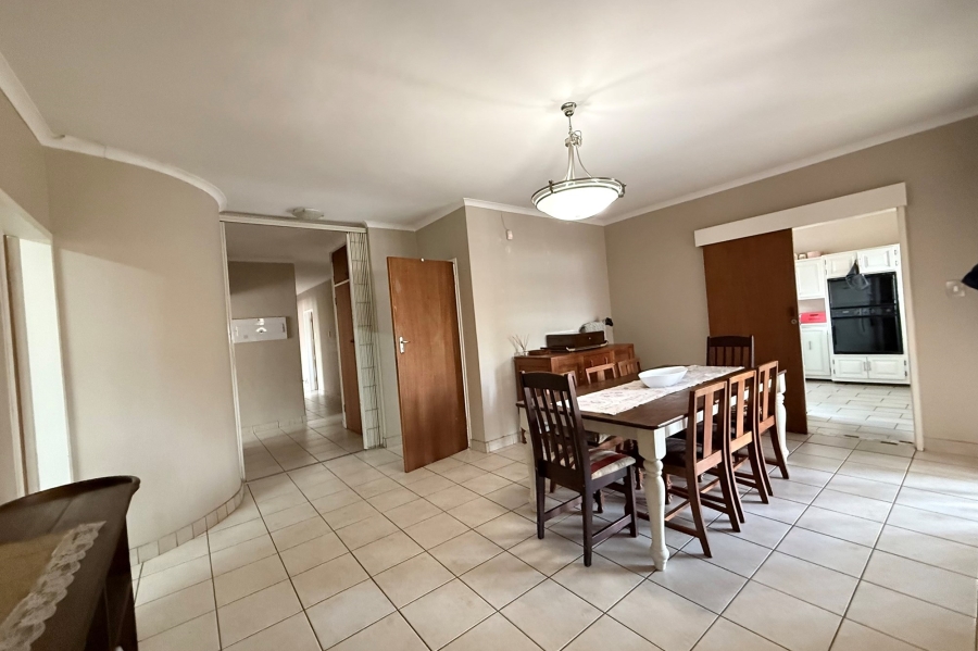 4 Bedroom Property for Sale in Wingate Park Gauteng