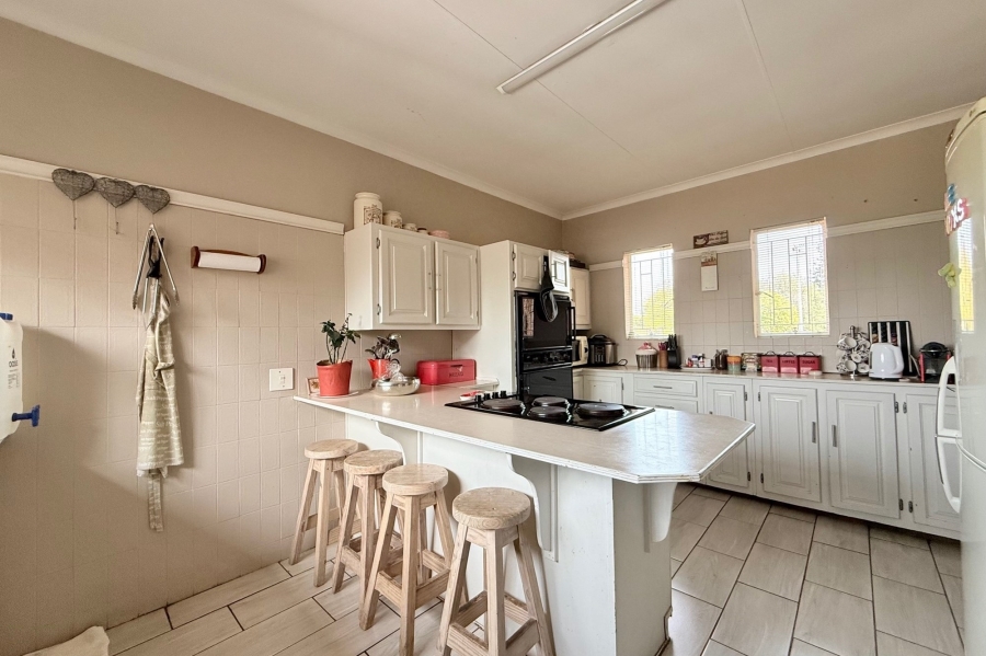 4 Bedroom Property for Sale in Wingate Park Gauteng