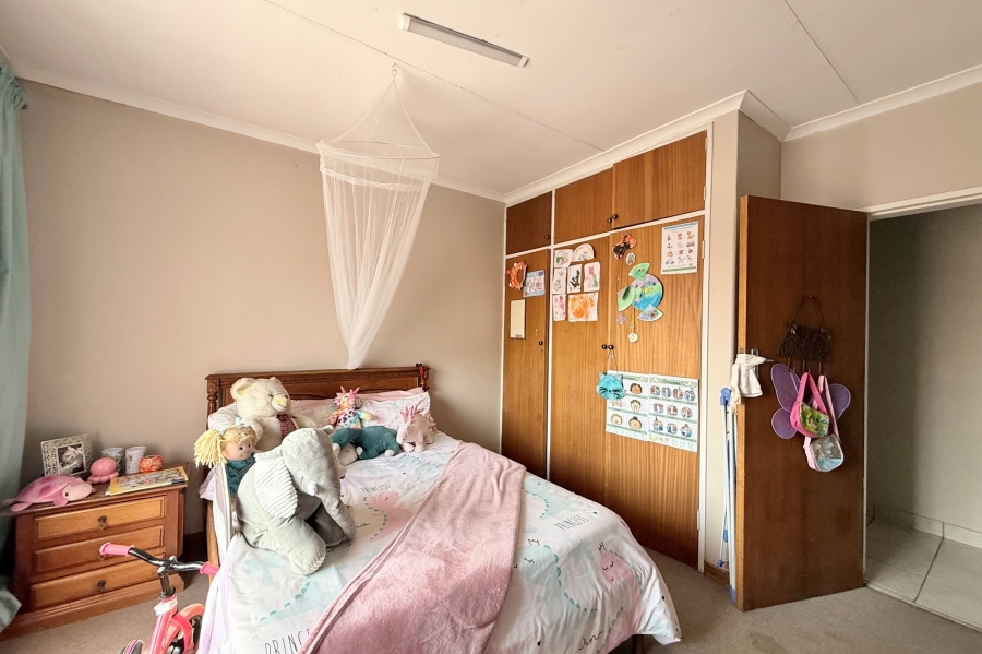 4 Bedroom Property for Sale in Wingate Park Gauteng