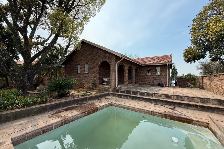 4 Bedroom Property for Sale in Wingate Park Gauteng