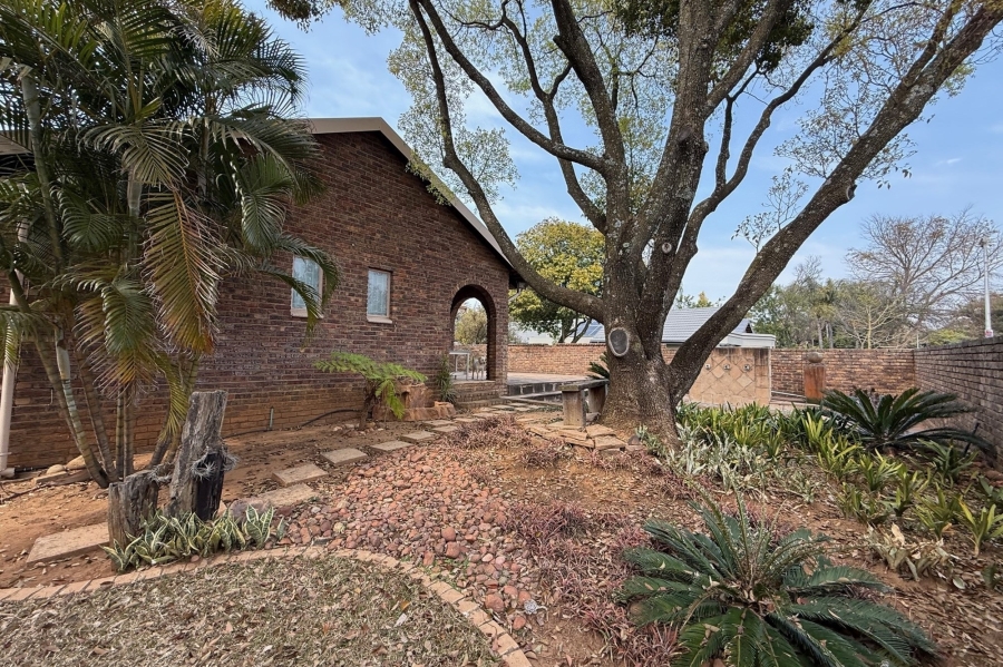 4 Bedroom Property for Sale in Wingate Park Gauteng