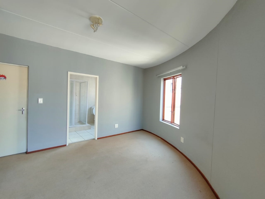 To Let 2 Bedroom Property for Rent in Winchester Hills Gauteng