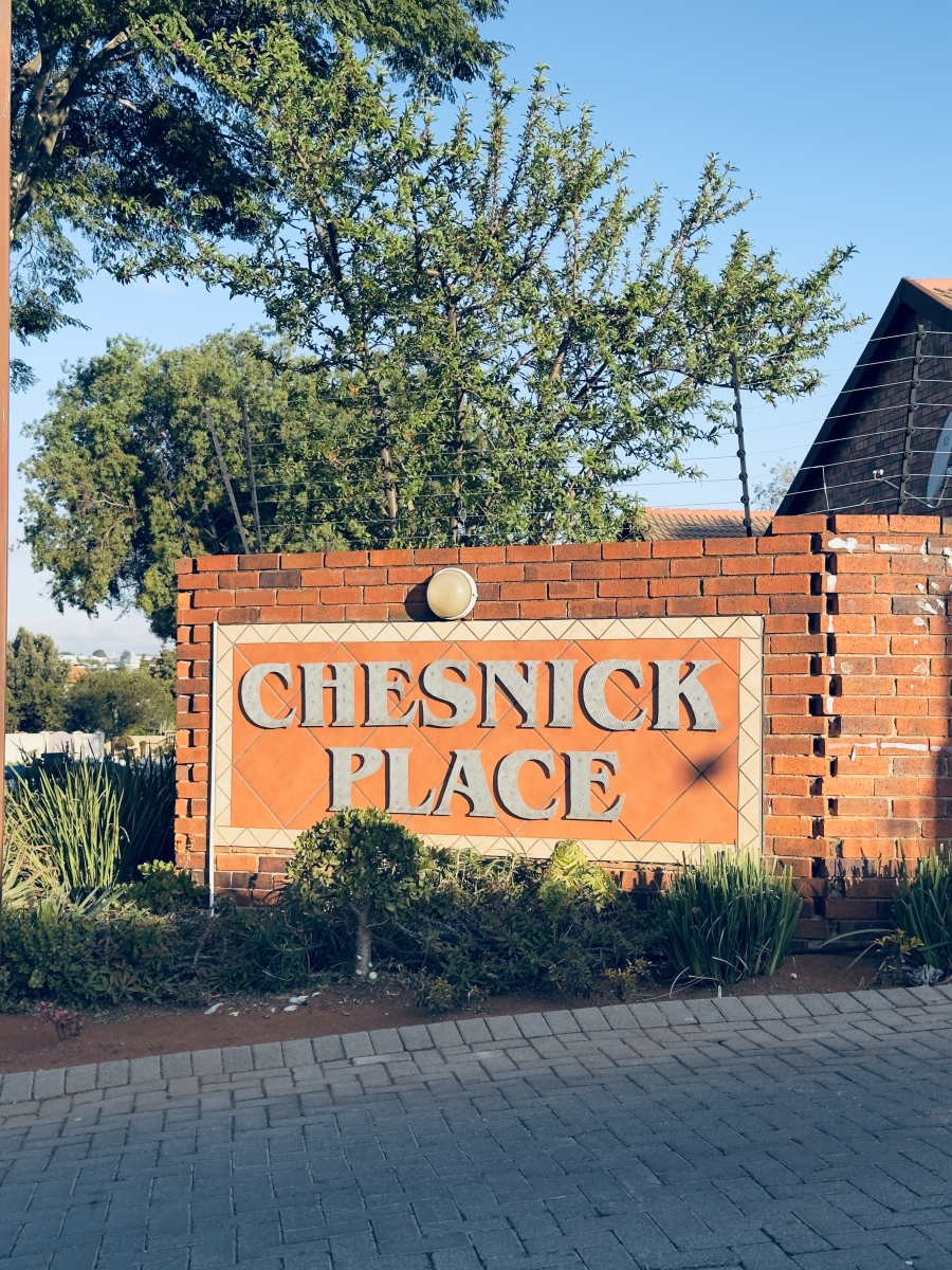 2 Bedroom Property for Sale in Noordwyk Gauteng