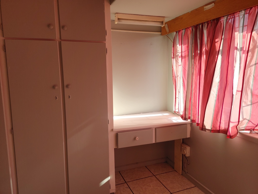 1 Bedroom Property for Sale in Vanderbijlpark CE Gauteng