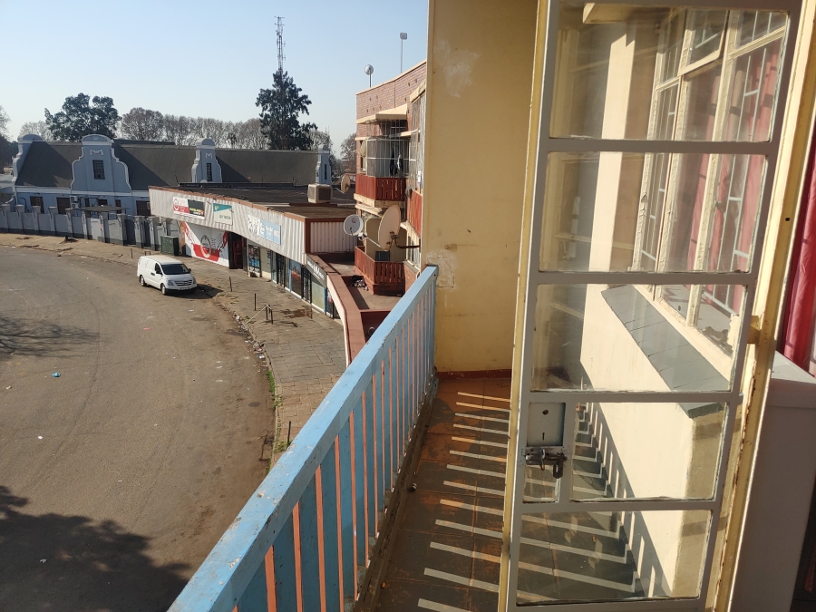 1 Bedroom Property for Sale in Vanderbijlpark CE Gauteng