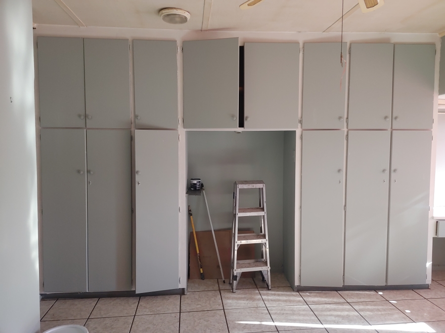 1 Bedroom Property for Sale in Vanderbijlpark CE Gauteng