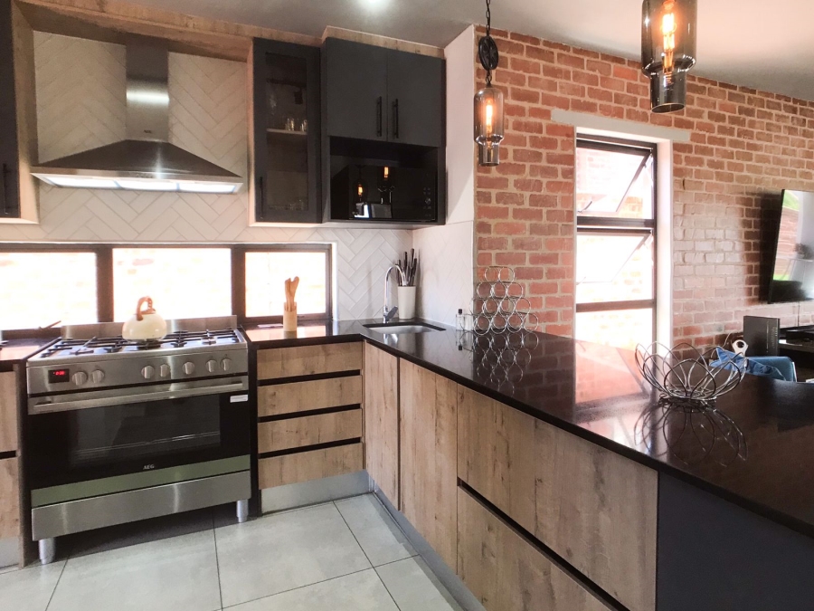 3 Bedroom Property for Sale in Six Fountains Residential Estate Gauteng