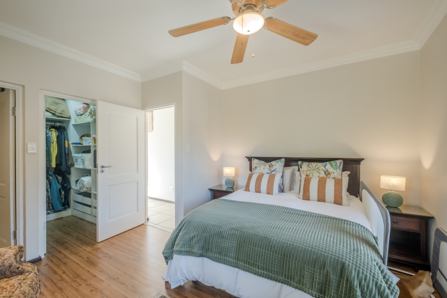 5 Bedroom Property for Sale in Waterkloof Ridge Gauteng