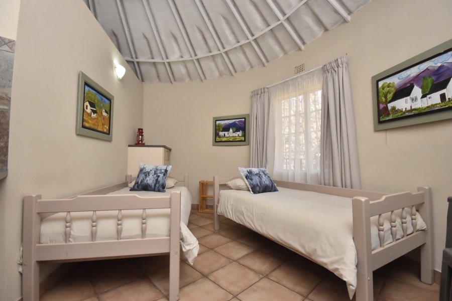Commercial Property for Sale in Hekpoort Gauteng