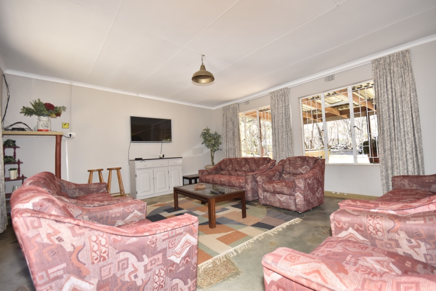 Commercial Property for Sale in Hekpoort Gauteng