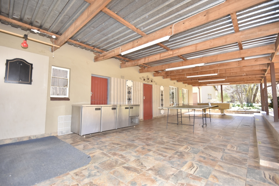 Commercial Property for Sale in Hekpoort Gauteng