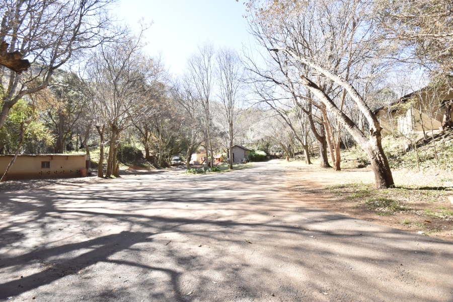 Commercial Property for Sale in Hekpoort Gauteng