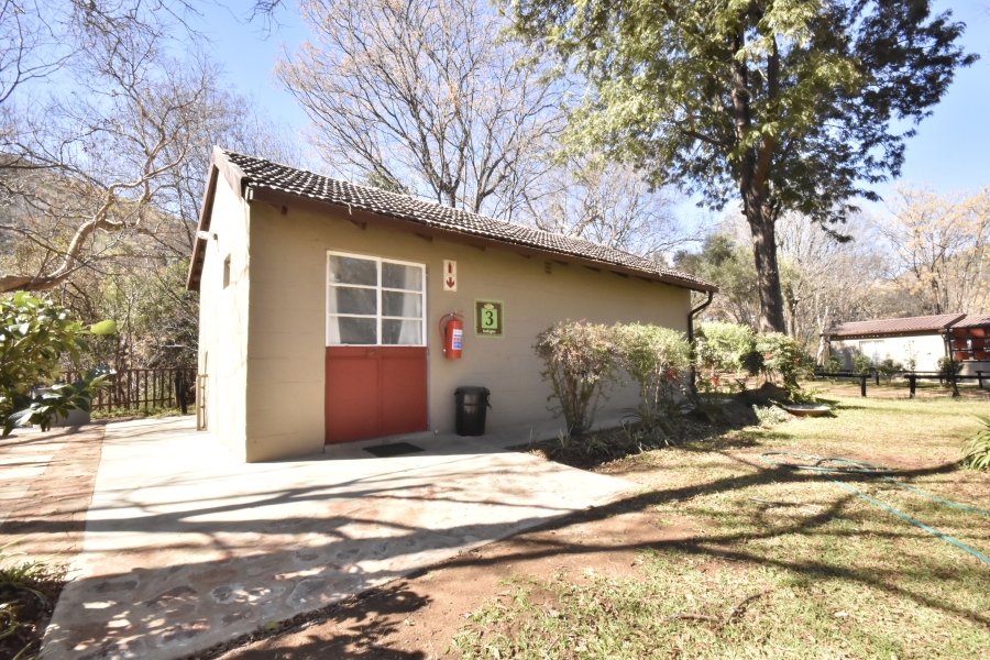 Commercial Property for Sale in Hekpoort Gauteng