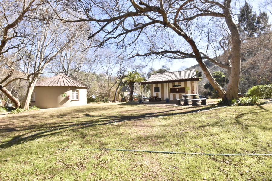 Commercial Property for Sale in Hekpoort Gauteng