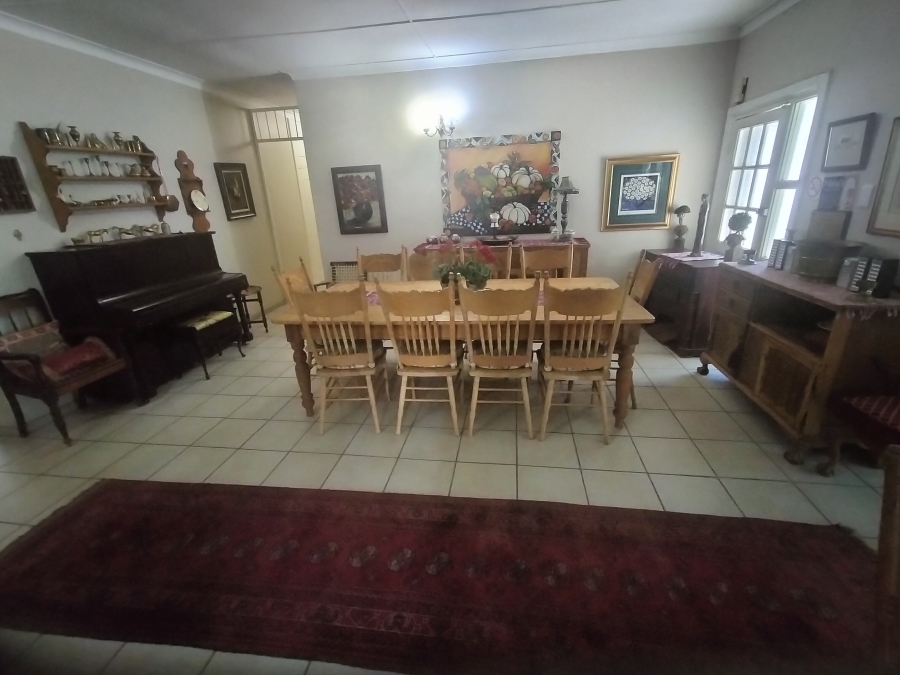 6 Bedroom Property for Sale in Pretoria North Gauteng