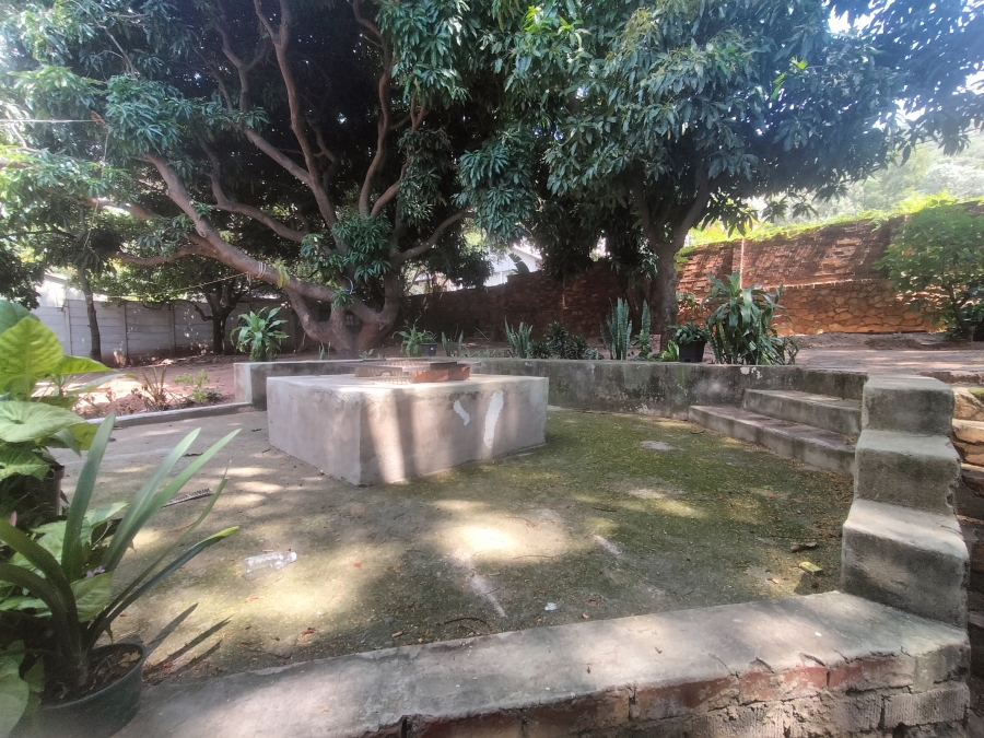 6 Bedroom Property for Sale in Pretoria North Gauteng