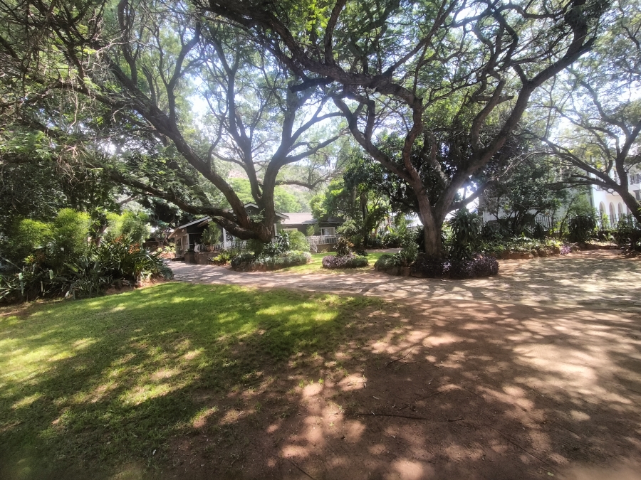 6 Bedroom Property for Sale in Pretoria North Gauteng