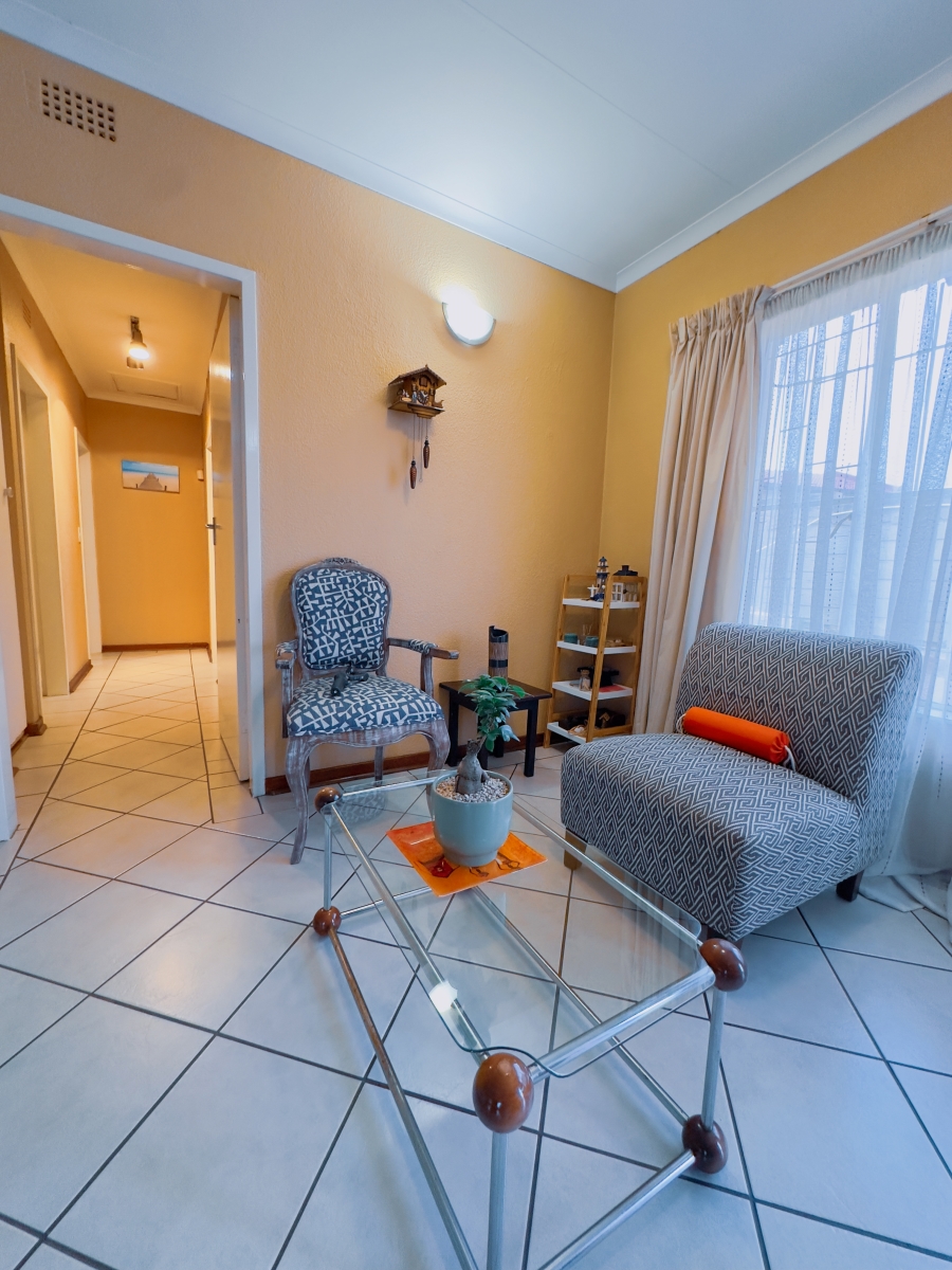 3 Bedroom Property for Sale in Vorna Valley Gauteng