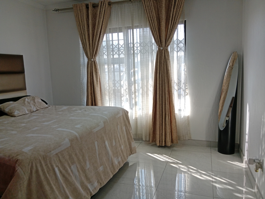 3 Bedroom Property for Sale in Brackenhurst Gauteng