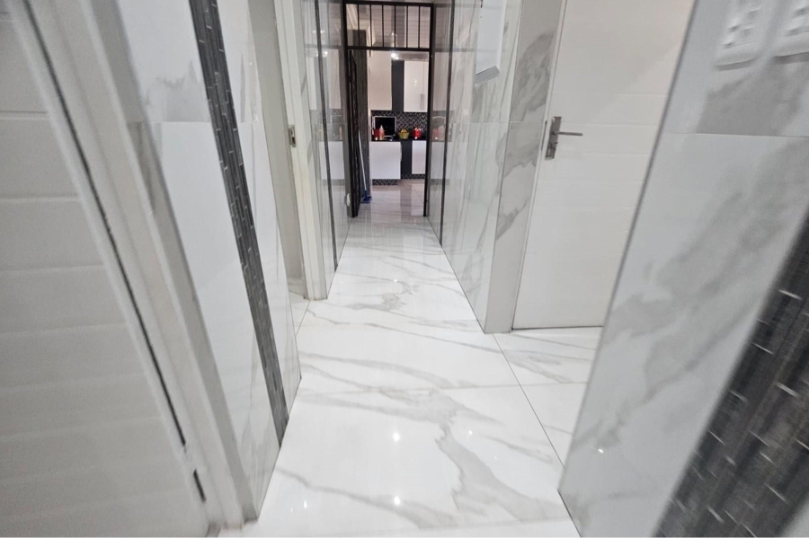 4 Bedroom Property for Sale in Lenasia South Gauteng