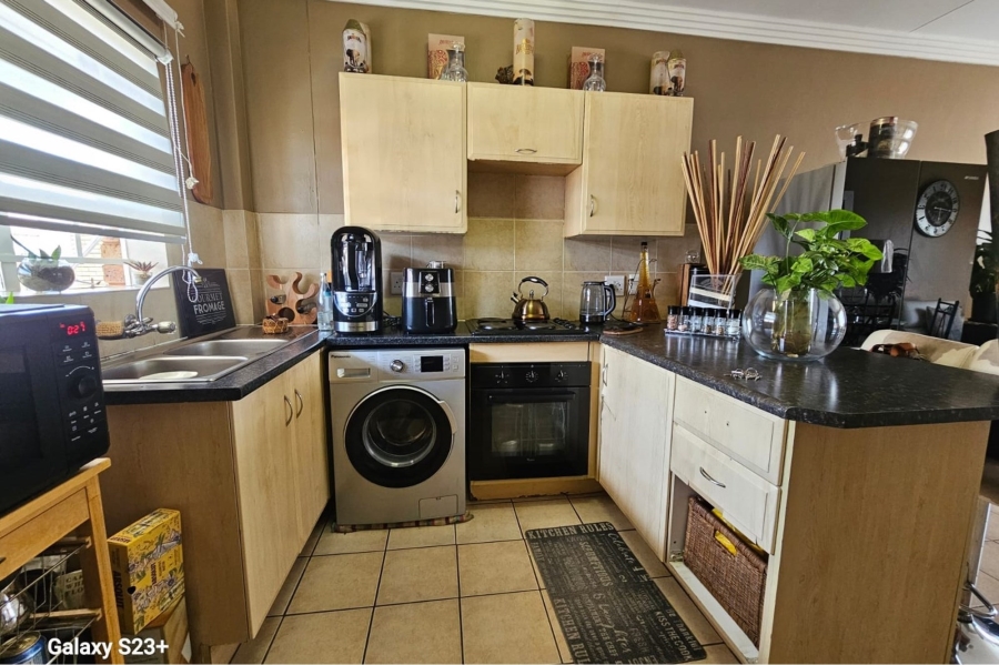 2 Bedroom Property for Sale in Karenpark Gauteng
