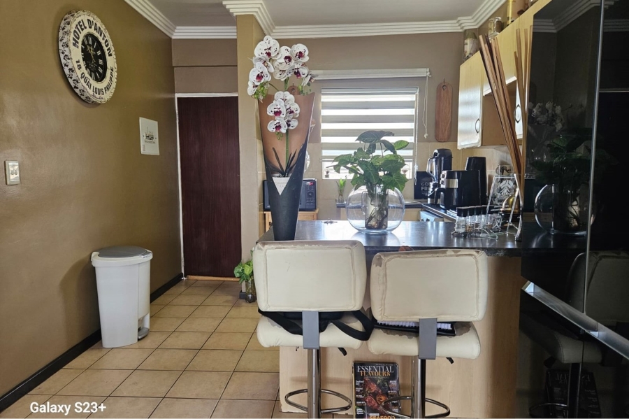 2 Bedroom Property for Sale in Karenpark Gauteng