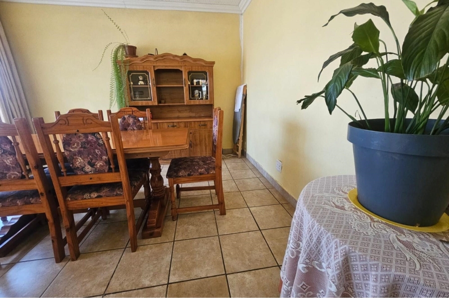 2 Bedroom Property for Sale in Soshanguve South Ext 1 Gauteng