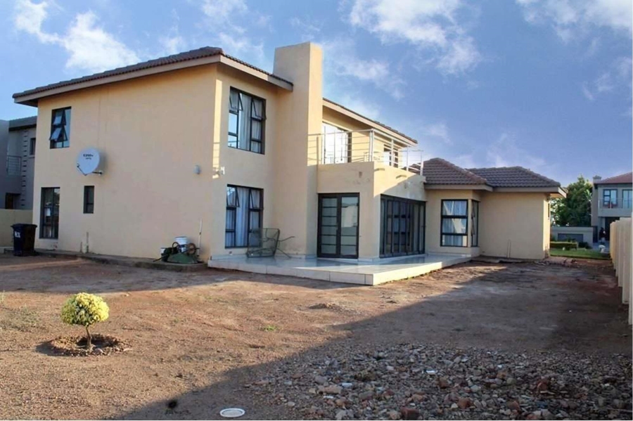 5 Bedroom Property for Sale in Theresa Park Gauteng