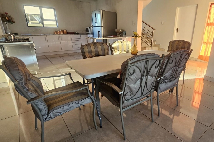 5 Bedroom Property for Sale in Theresa Park Gauteng