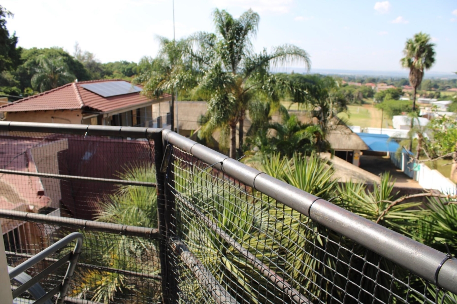 6 Bedroom Property for Sale in Amandasig Gauteng