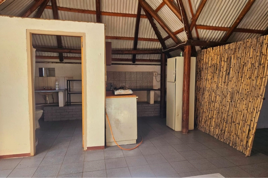 6 Bedroom Property for Sale in Amandasig Gauteng