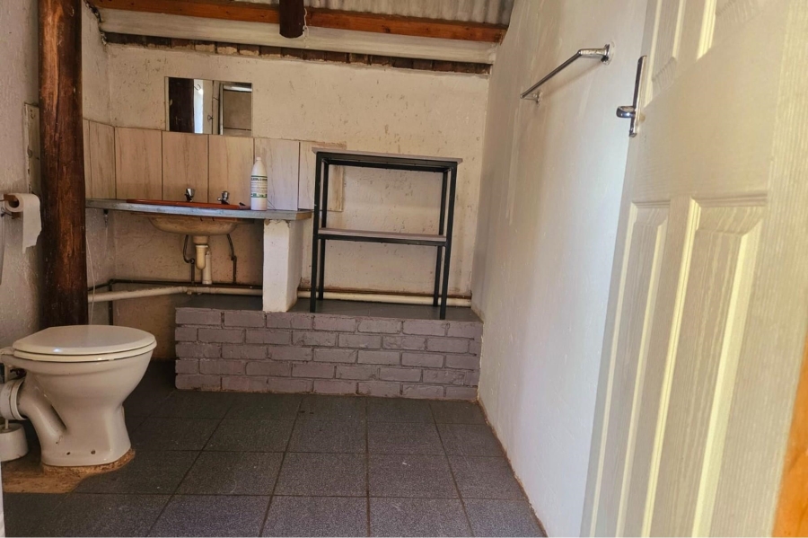 6 Bedroom Property for Sale in Amandasig Gauteng