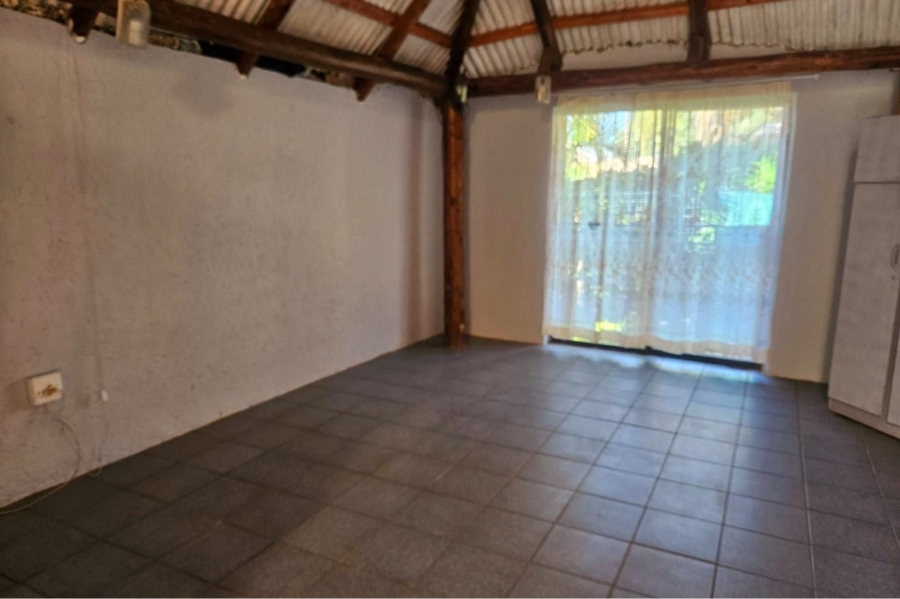 6 Bedroom Property for Sale in Amandasig Gauteng